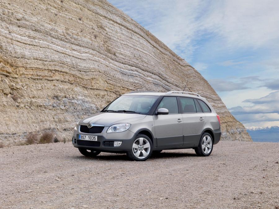  Skoda Fabia Scout 2009 года  (фото 26 из 27)